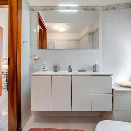 Migliarina Station Comfy W/ Balcony Apartment La Spezia